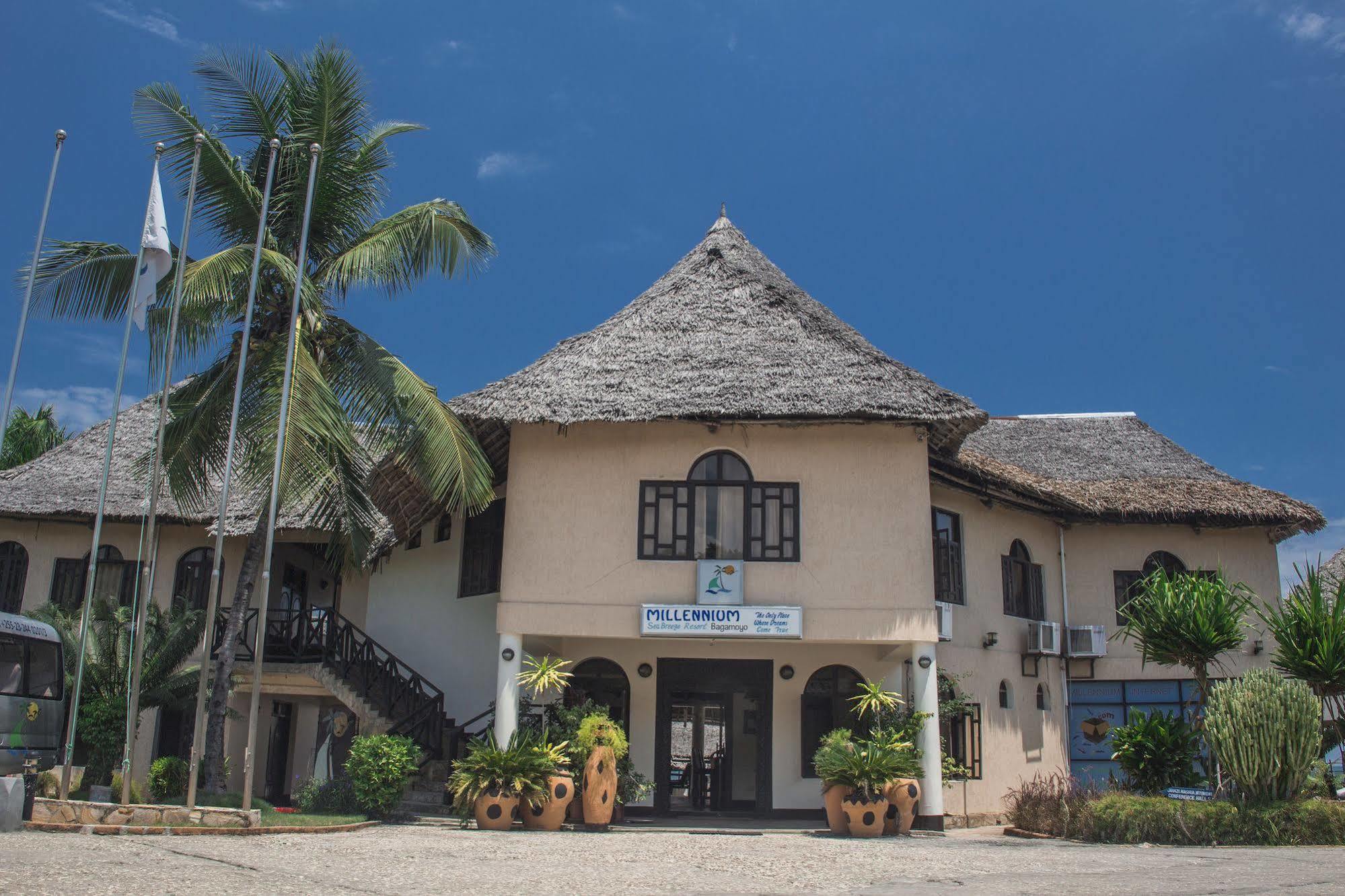 Millennium Sea Breeze Resort Bagamoyo Exteriör bild